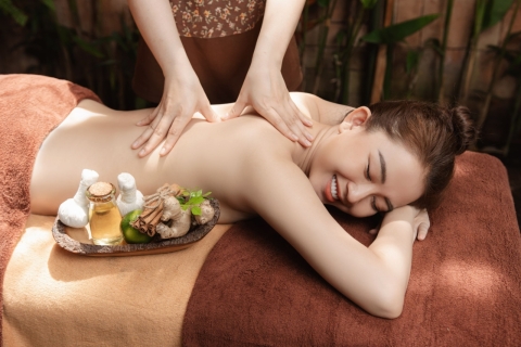 MASSAGE ẤN HUYỆT
